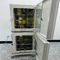 Thermo HERAcell 150i Double Stack CO2 Incubator image 2
